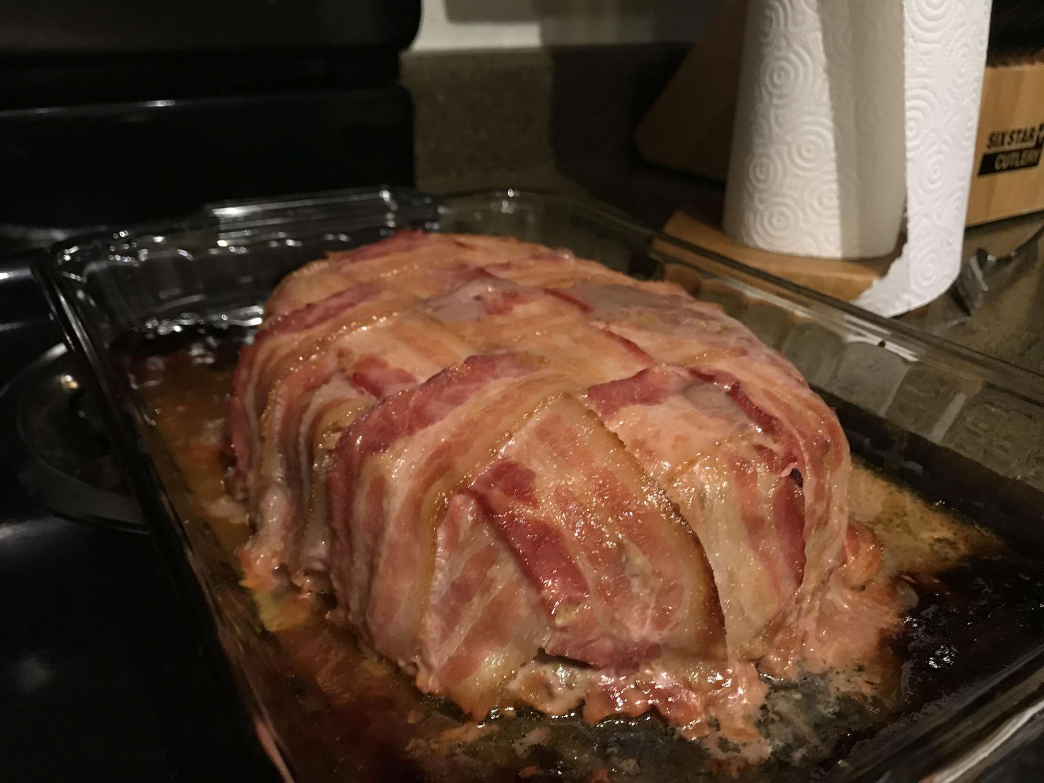 picture of a meatloaf wrapped in bacon